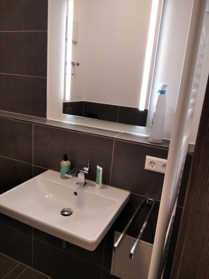 Sroom Stuttgart Flughafen Messe Лайнфельден-Эхтердинген Экстерьер фото